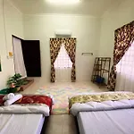 Batu Pahat Qastina Gunong Soga Homestay